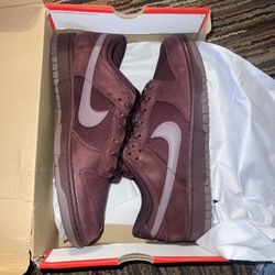 dunk low size 12 brand new