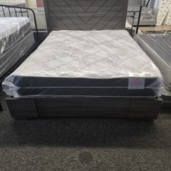 FULL OR QUEEN MATTRESS 