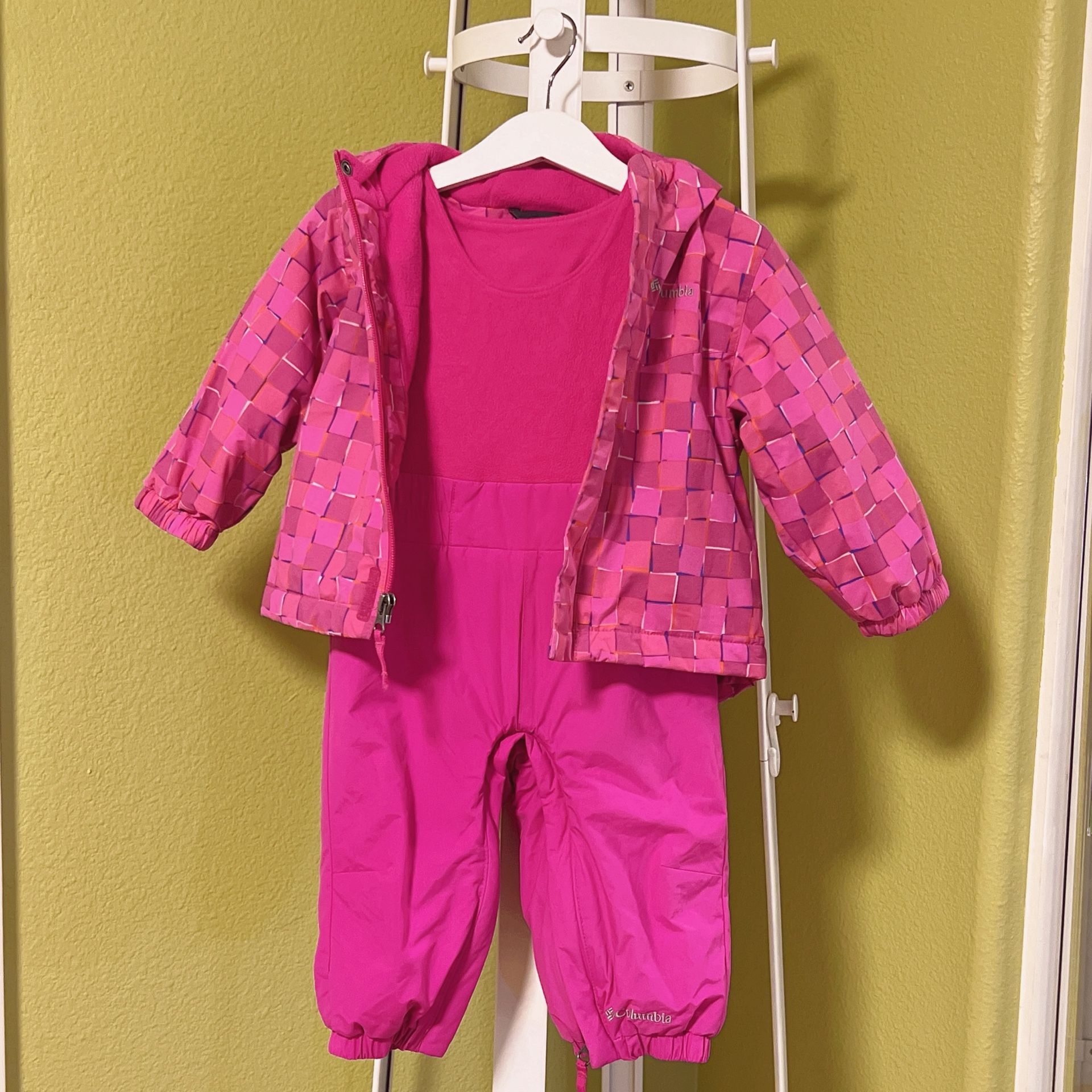 Columbia infant Snow Jacket and Pant.Size 12-18M