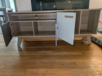 Mid-Century Modern / Scandinavian TV Stand / Media Console.