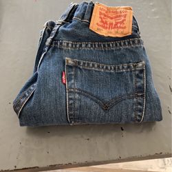 Boys Levi’s Size 8 No Holes In Knees