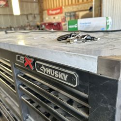 Husky 3 BayBox 