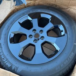 20 Inch Spare 2022 Land Rover Defender