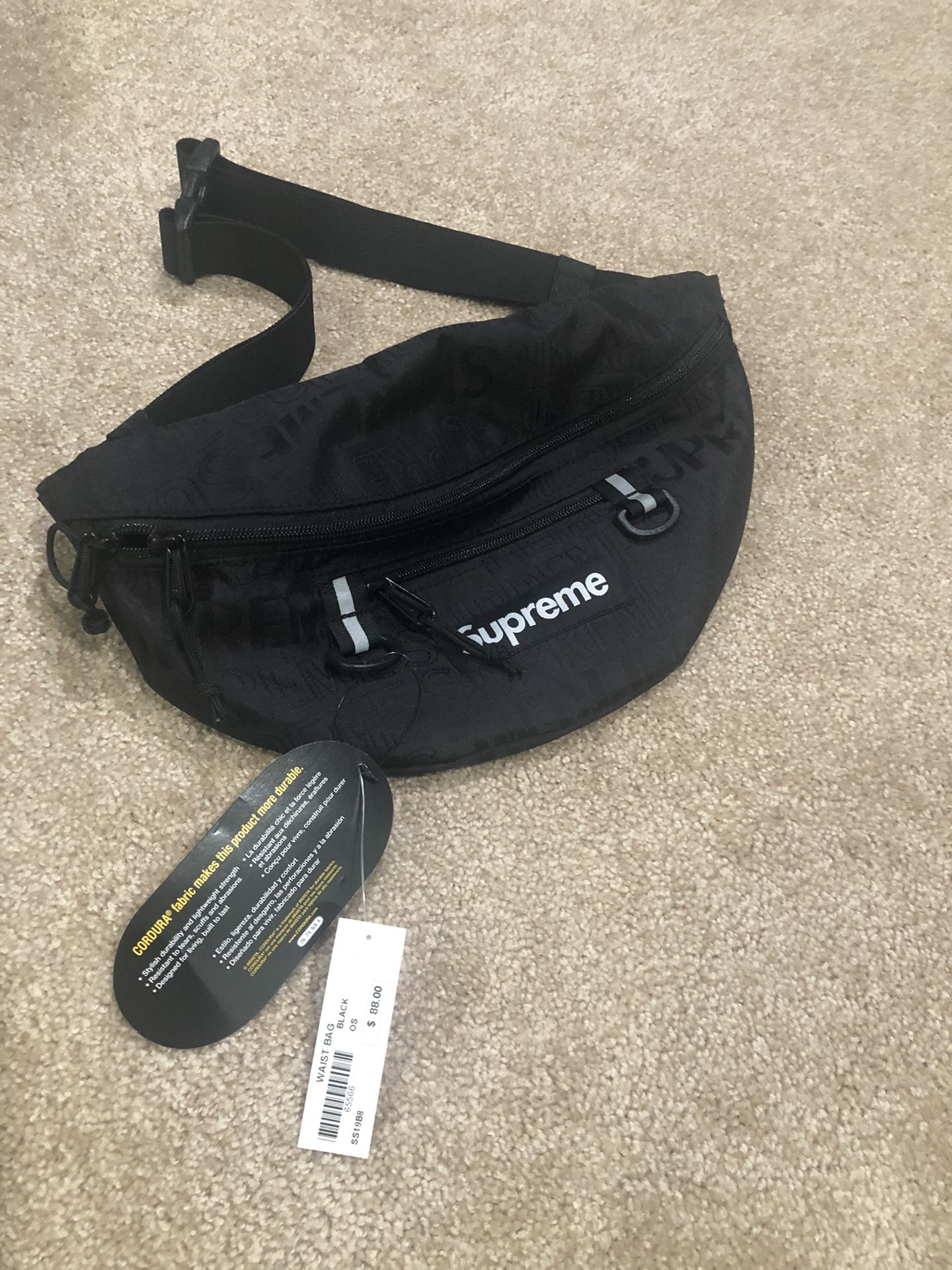 Supreme waist bag SS19
