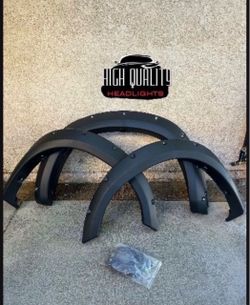 Toyota Tundra 2007. 2013 Fender FLARE