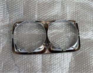 1969–1970 Cadillac DeVille OEM Chrome Dual Headlight Bezel – Original