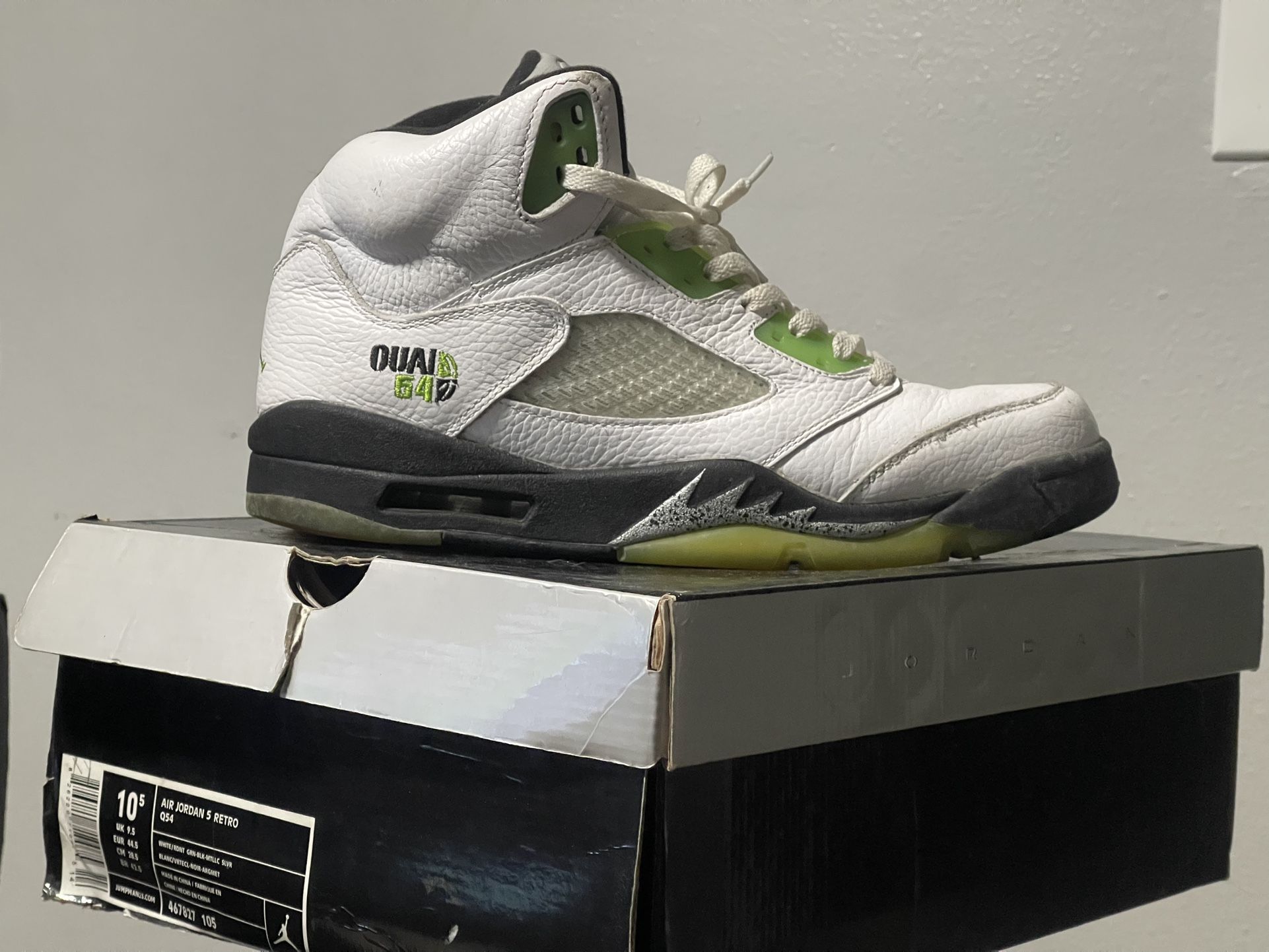 Jordan 5 Retro Q54
