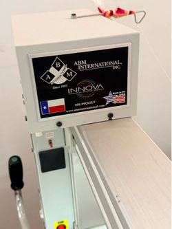 Innova quilting machine