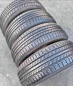 🎃 235 65 18 Michelin Tires Con 80% de Vida Las 4