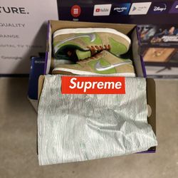 Nike Dunk SB Pistachio 