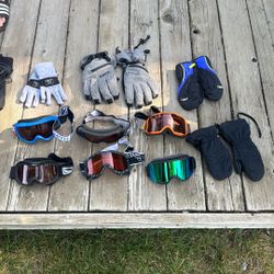Snowboarding Gloves Helmets And Goggles