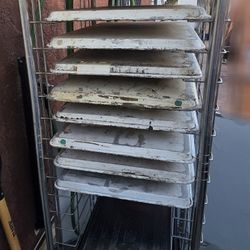 Baking Rack and 10 sheets 