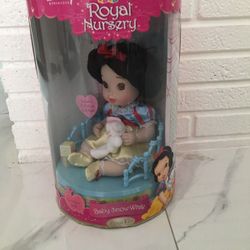 Disney Royal Nursery Baby Snow White Porcelain Doll