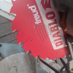Delta Model 36-040 8-81/4 Miter Saw 