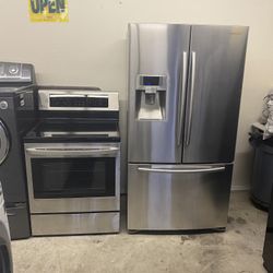 Refrigerator And Range 
