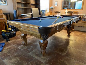Pool table