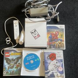 Nintendo Wii Bundle 