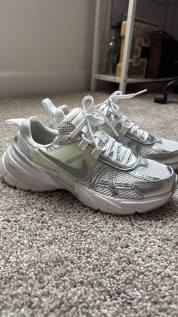 Nike V2K Run