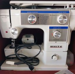 White Model 1077 Sewing Machine with Accessories