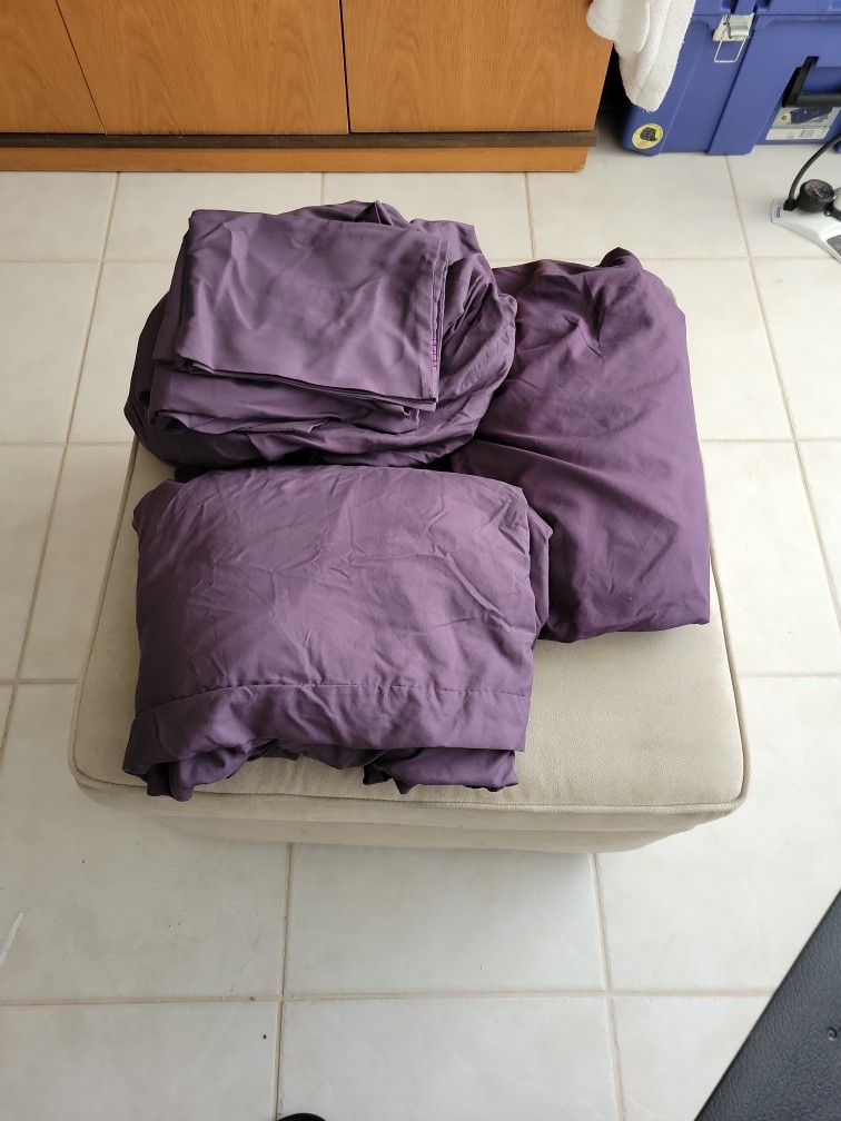 Eggplant Microfiber Set