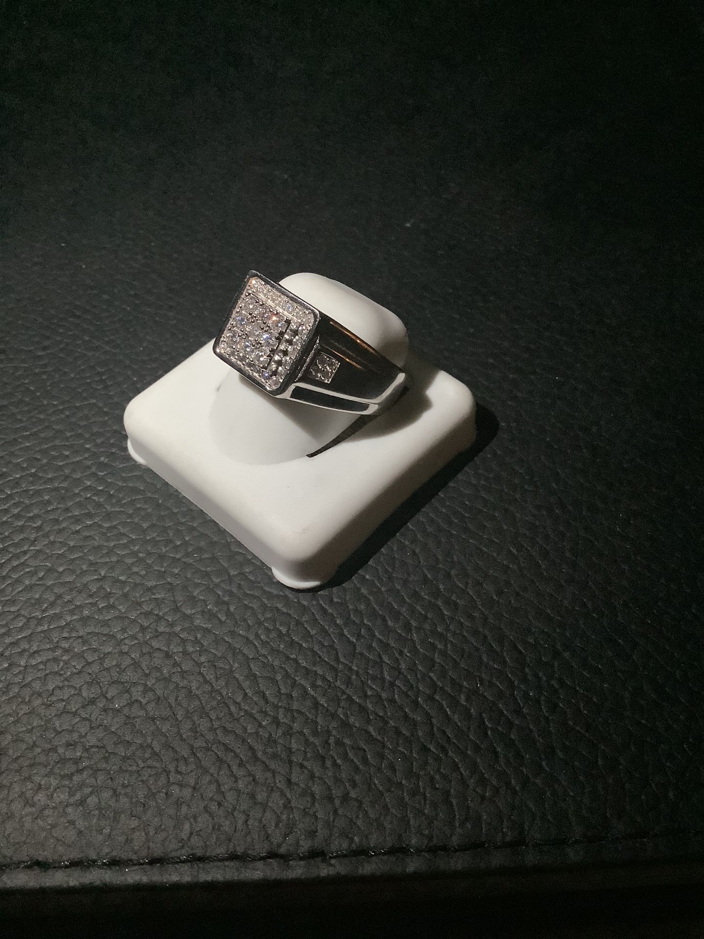 Solid Silver Ring! Lab diamonds!