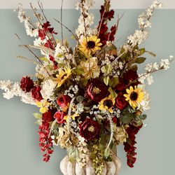  Sunflower & Roses arrangement