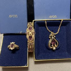 Vintage Avon Jewelry Set New 