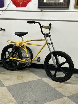Yamaha BMX Moto Bike Bicycle Vintage Bmx 1974 75 Old School Bmx