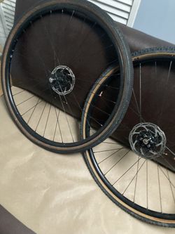 Gravel Wheel set