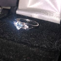 10k White Gold Diamond & Aquamarine Ring