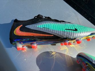 Nike Mercurial Vapor GripKnit Soccer Cleats