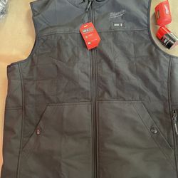 Milwaukee XL Heated Vest M12 12 Volt 