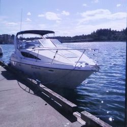 2005 Bayliner Cruiser 285