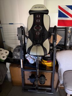 Verakare Inversion Table with Massage Pad