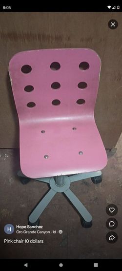 Pink rolly chair