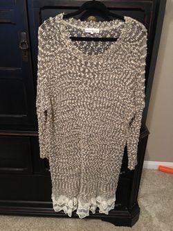 Women’s tunic Sz M/L
