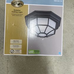 Exterior Light Fixture