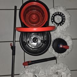 Spin Mop and Bucket System
