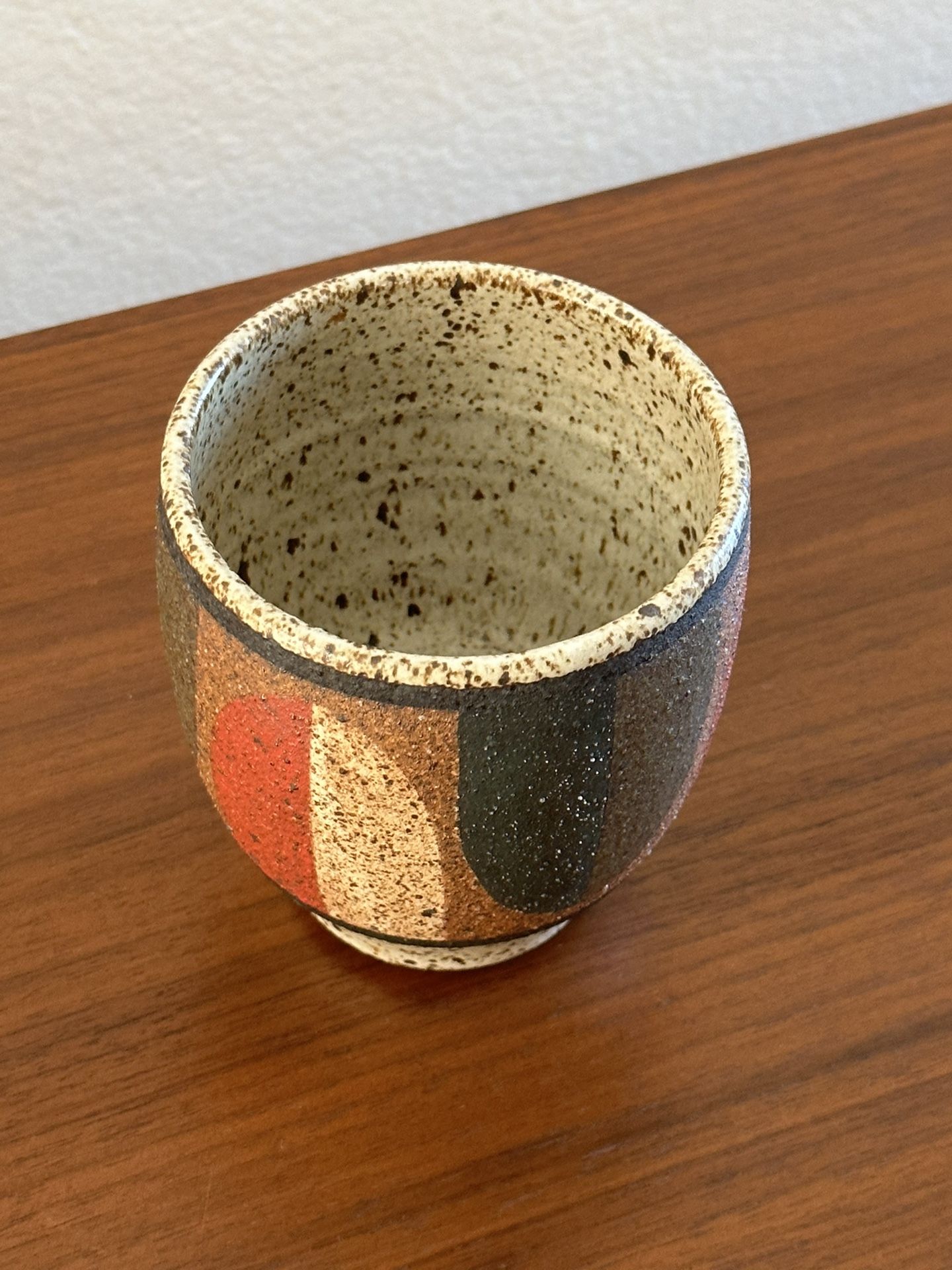 Kat & Roger Ceramic Mug / Vase for Sale in Los Angeles, CA - OfferUp