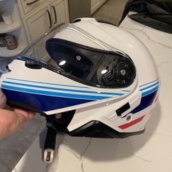 2023 Shoei Neotec2 Size Large