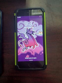 3 iPhone Motorola TCL Android