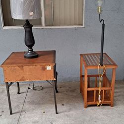 Nice Coffee Table With Lamp, Nice Vintage Small Table With Drawer,nice Small Lamp 