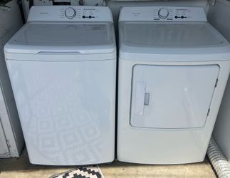 Insignia Washer & Dryer