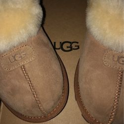UGG COQUETTE