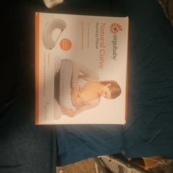 Ergobaby Natural Curve Nursing Pillow 