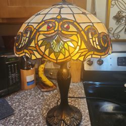 Tiffany Table Lamp
