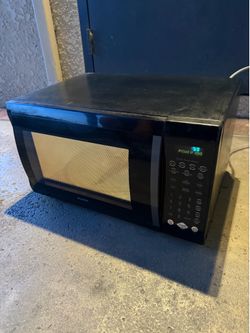 Working microwave very clean