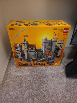Lego knights Castle #10305