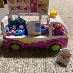 Shopkins Ice Cream Truck (filled with extra shopkins and a driver)