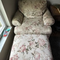 Granny Chair 